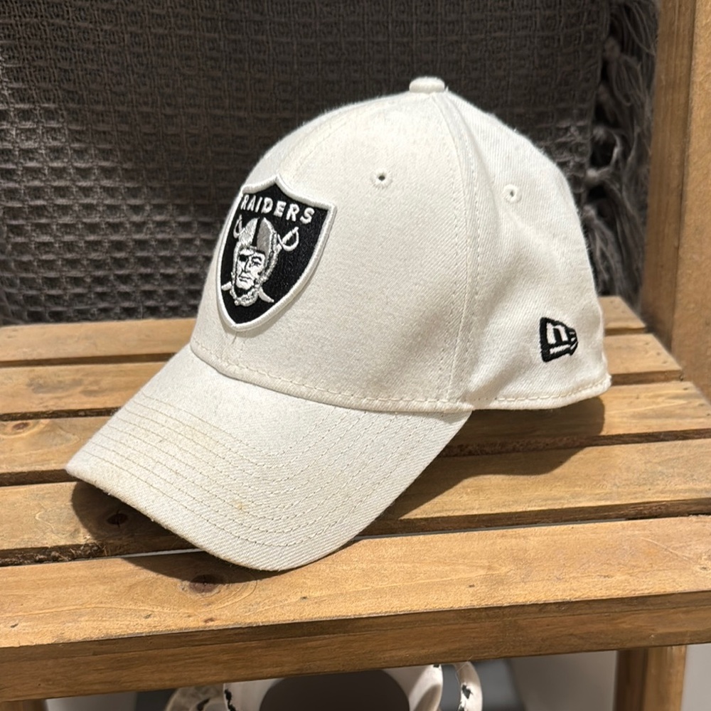 New Era Cream Raiders Hat